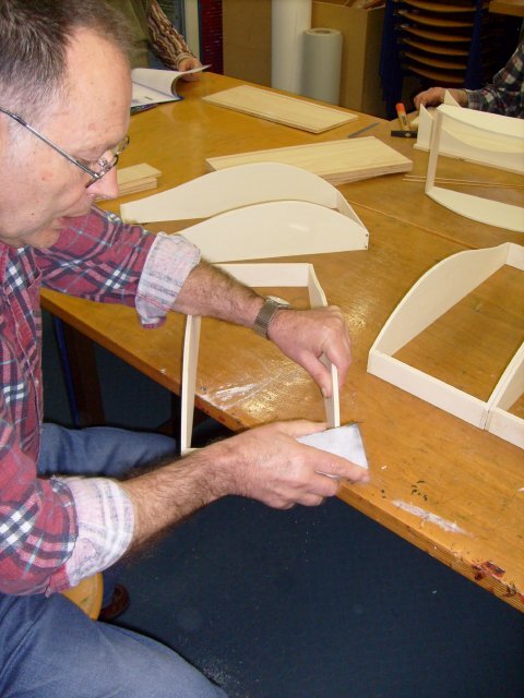 Bau der Springer Tug